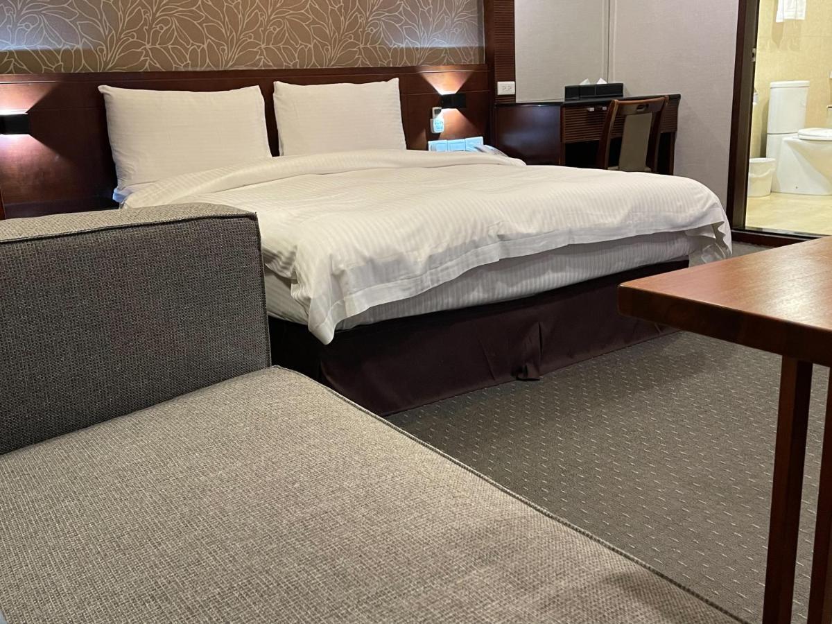 Sun Sweet Hotel Luodong Exterior foto
